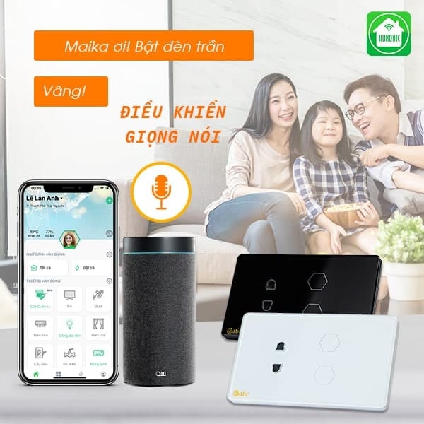 Công Tắc Cảm Ứng Datic – 2 Nút Kèm Ổ Cắm Màu Đen